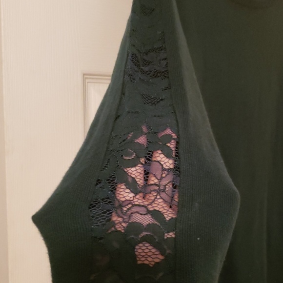 Green lace sweater from torrid - Picture 3 of 5